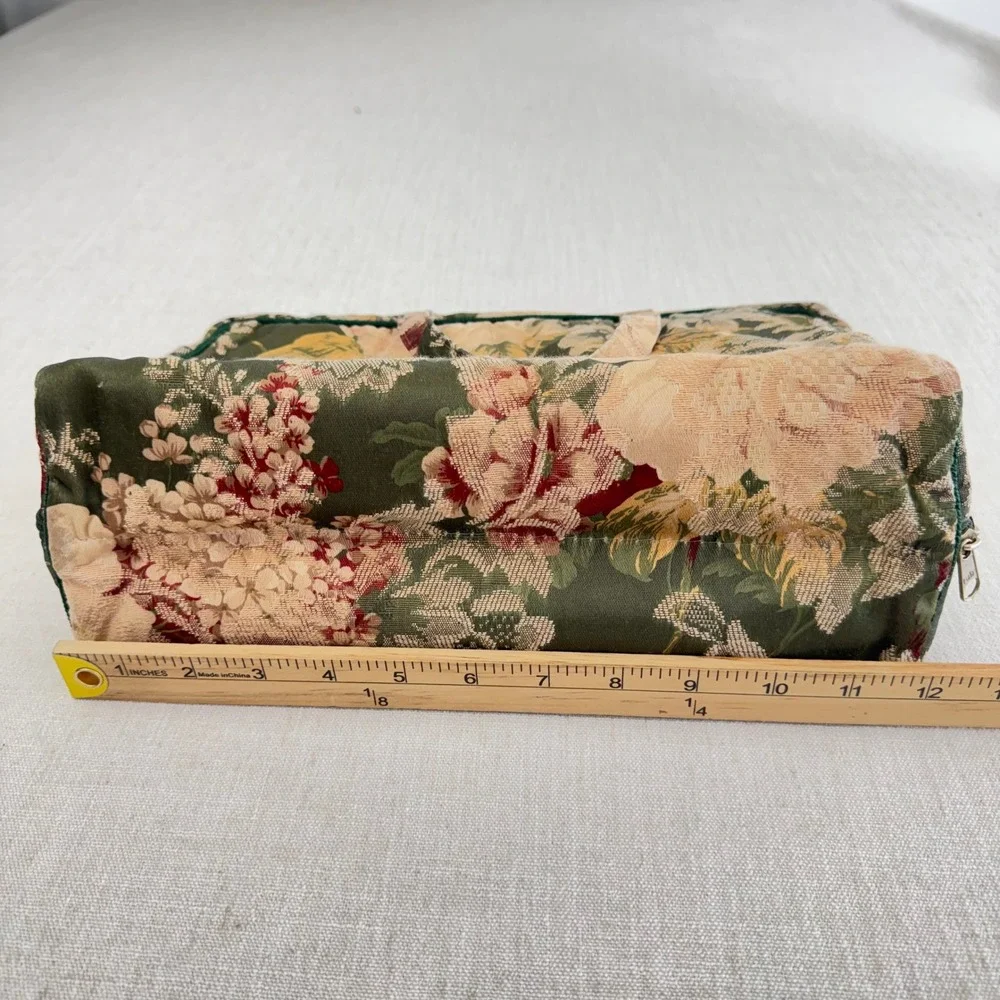 Vintage Floral Tapestry Toiletry Bag Travel Cosmetic Case Organizer Green Pink